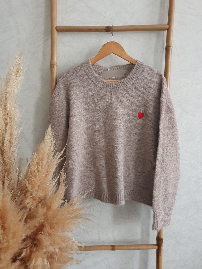 Pull cœur brodé Taille unique - photo numéro 2
