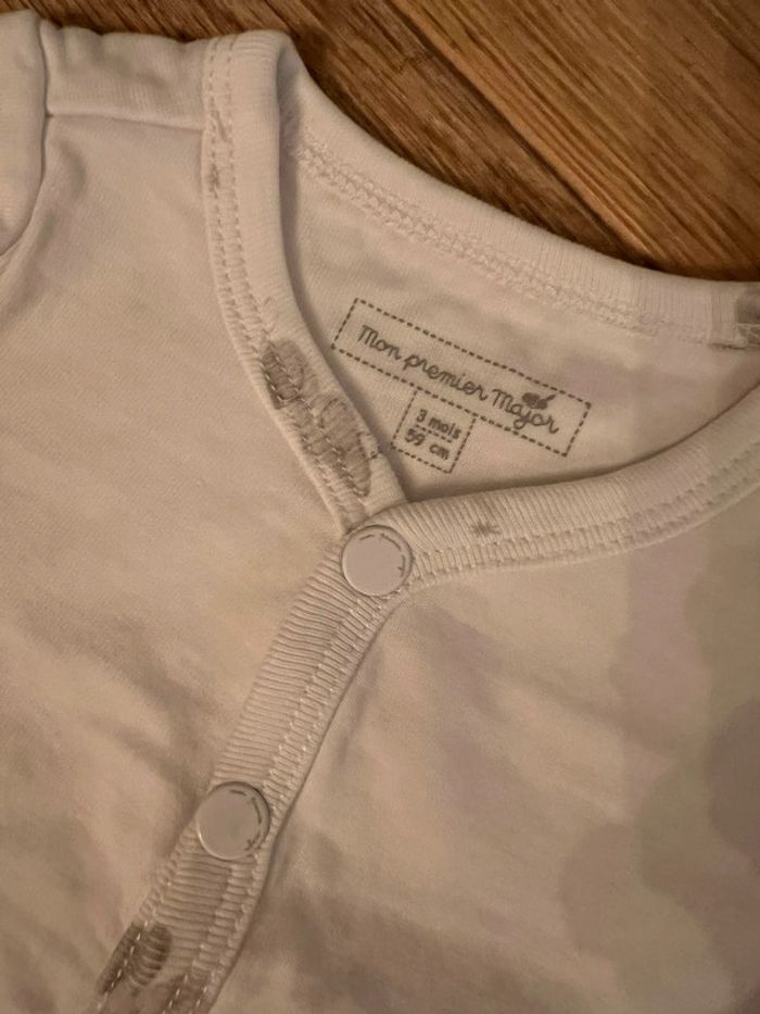 Pyjama 2 pièces blanc  sergent major 3 mois très bon état - photo numéro 4