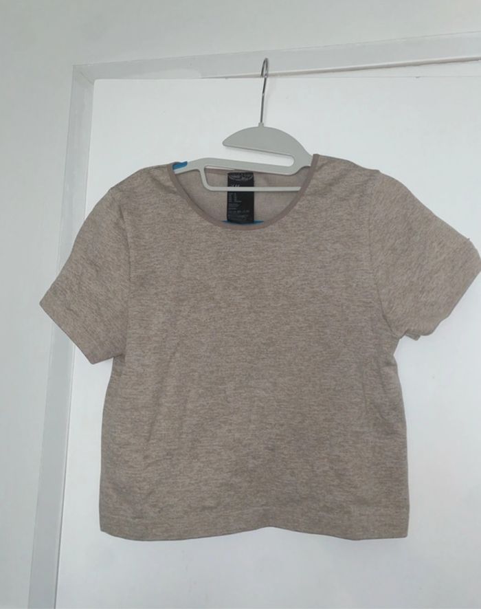 Tee shirt