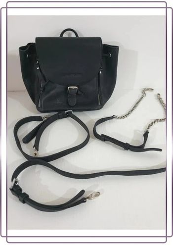 Sac à bandoulière noir le petit cartel, bon état mais à nettoyer, 19x17cm