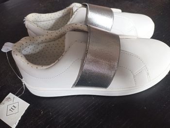 Basket blanches taille 35