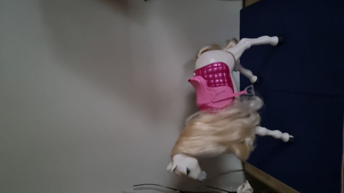 Cheval de rêve interactif pour poupée Barbie - photo numéro 3
