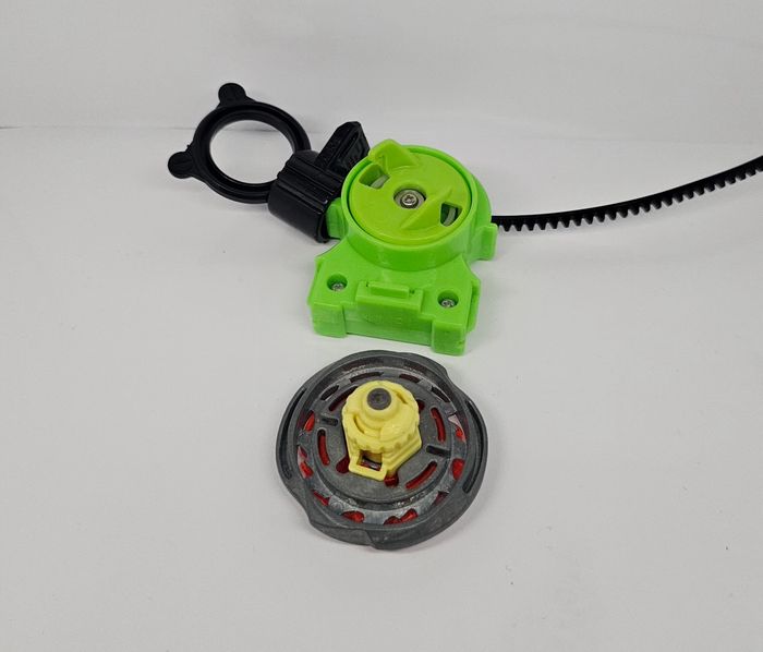 Toupie Beyblade Métal Masters Burn Fireblaze - photo numéro 2