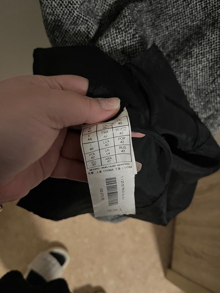 Très belle robe épaisse à courte manche pour femme - photo numéro 2