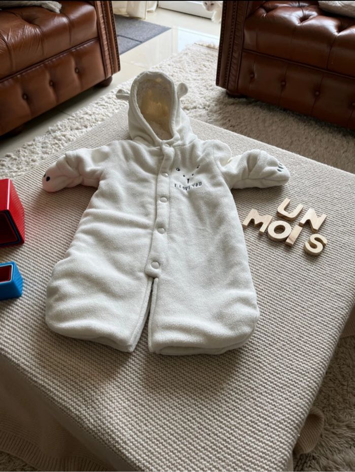 Manteau bébé taille 1 mois - photo numéro 2