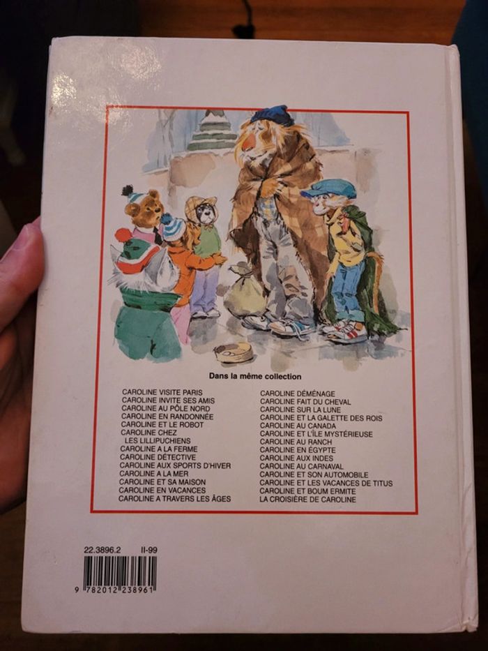 Livre Caroline et les Vagabonds Pierre Probst Hachette Jeunesse Album collection - photo numéro 2