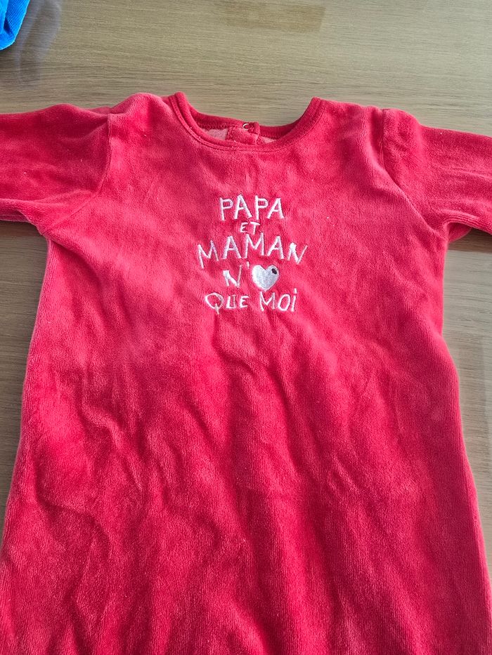 Lot pyjama 9 mois - photo numéro 3
