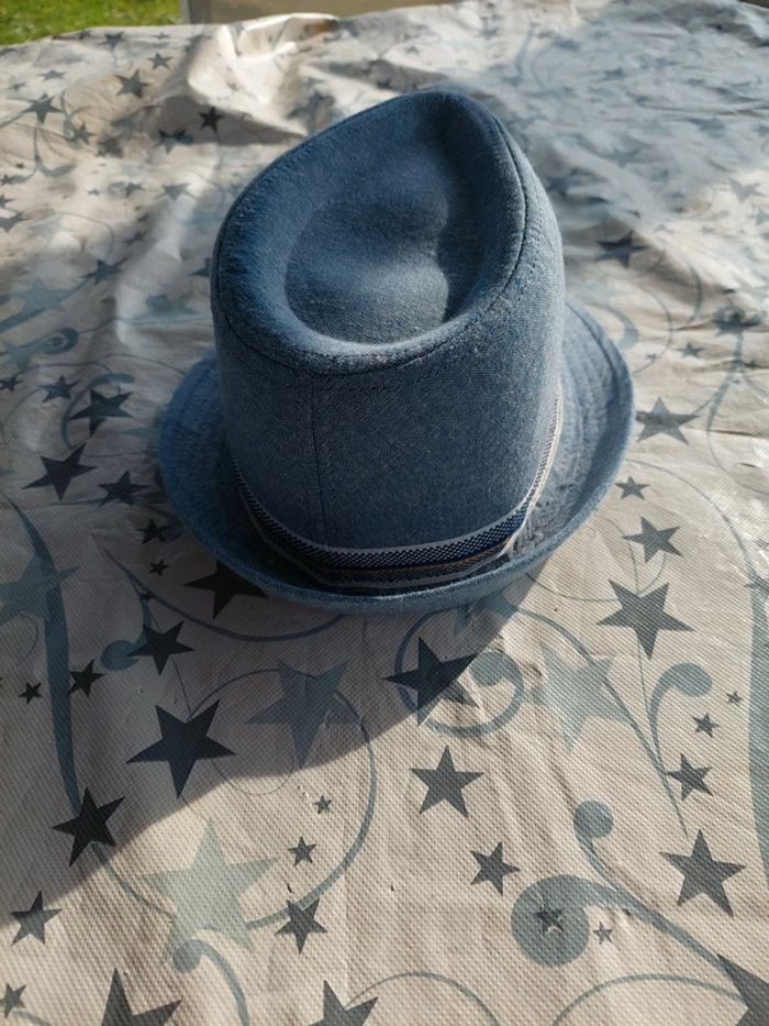 Chapeau - photo numéro 2