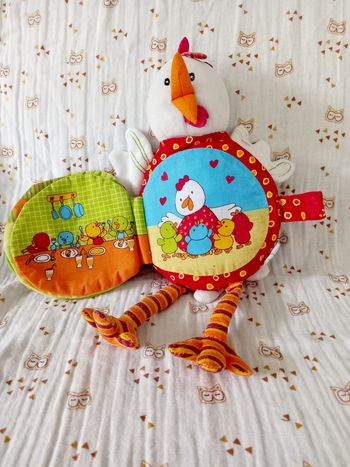 Jouet Lilliputiens Livre Ophélie la poule