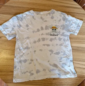 T-shirt One piece taille 10 ans