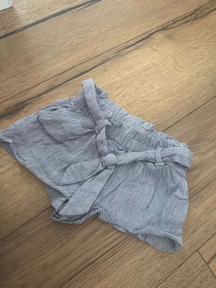 Short 4 ans léger - photo numéro 2