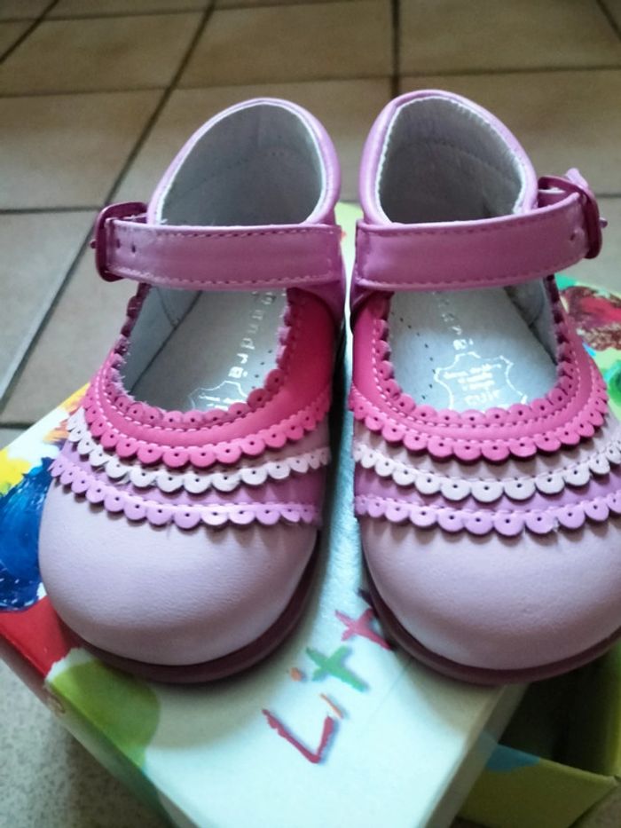 Chaussures bébé - photo numéro 2