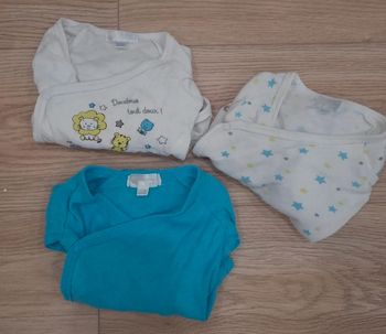 Lot 3 bodies croisés