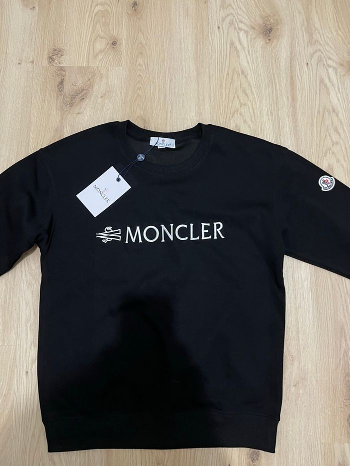 Pull monclr