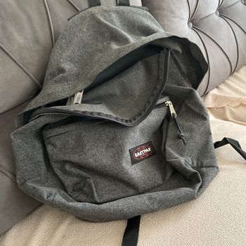 Sac eastpak fermeture à réparer