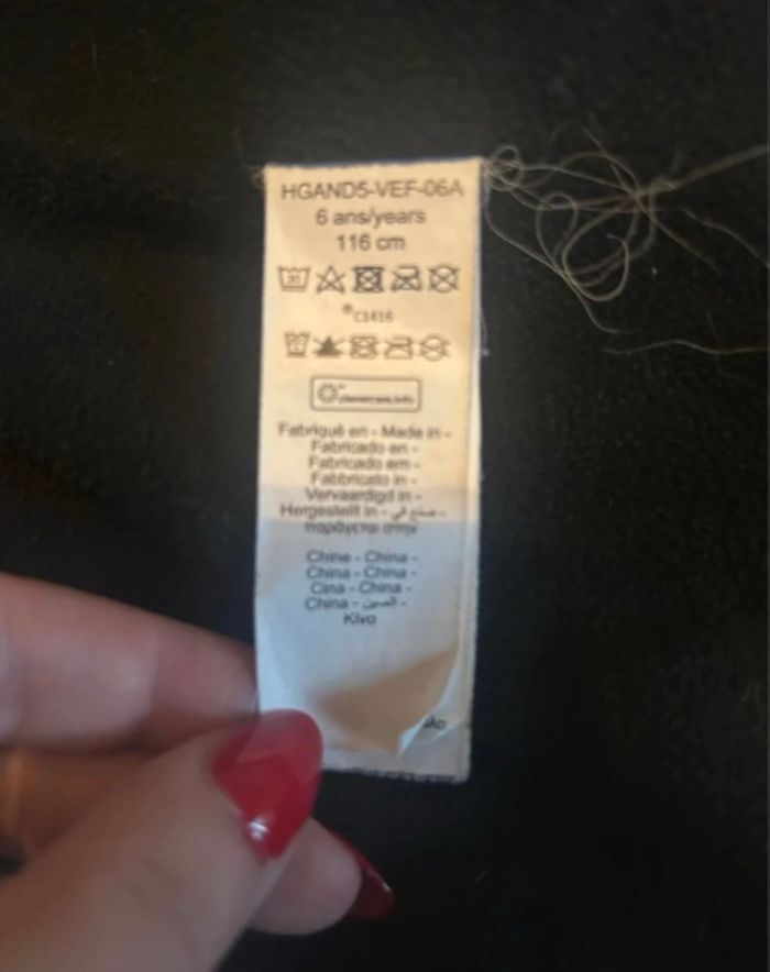 Manteau / Doudoune chaud Hiver très bon état garçon taille 6 ans couleur gris - photo numéro 10