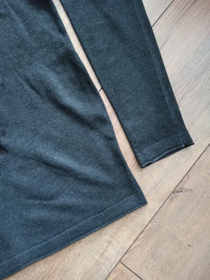Pull gris foncé homme tête de mort manches longues L - photo numéro 4