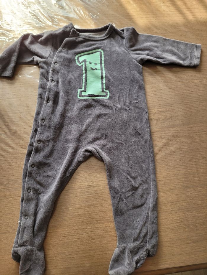 Lot de pyjamas velours fille 18 mois - photo numéro 6