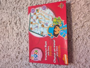 Jeu Chasse au trésor DORA l'exploratrice