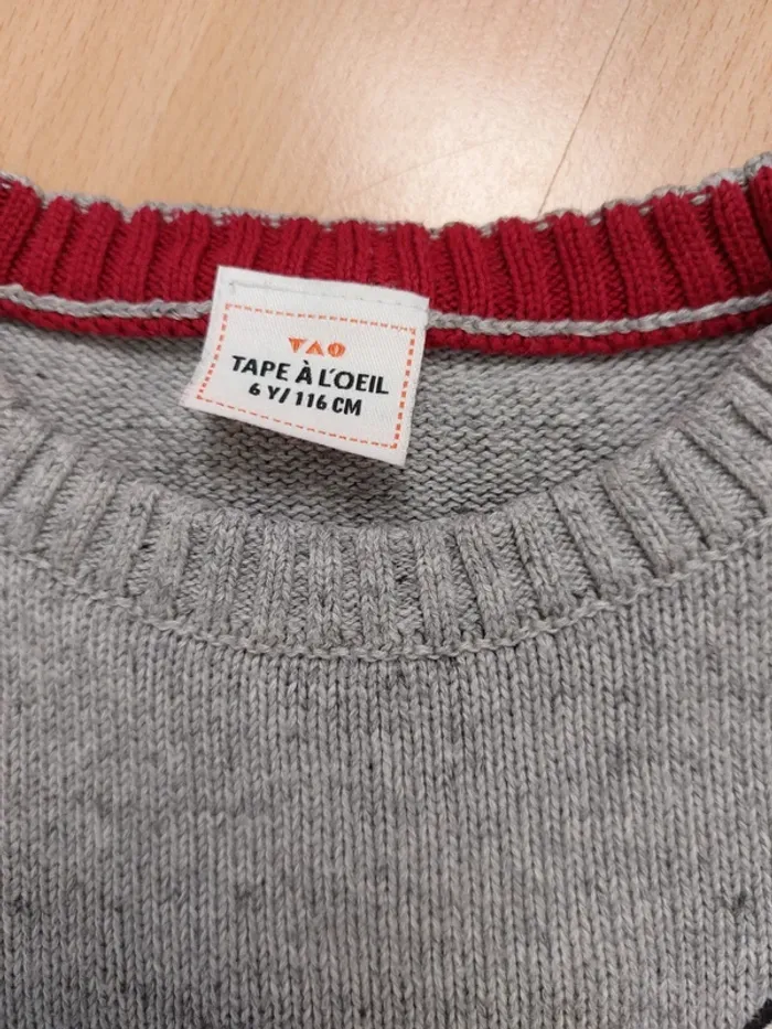 Pull gris moucheté poche devant - photo numéro 4