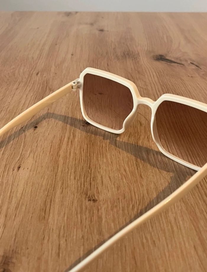 Lunettes de soleil femmes vintages neuves - photo numéro 5
