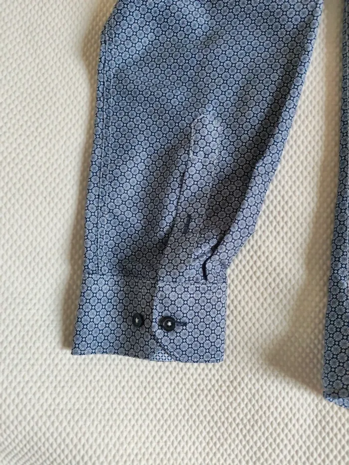 Très belle chemise slim fit Xl - photo numéro 6