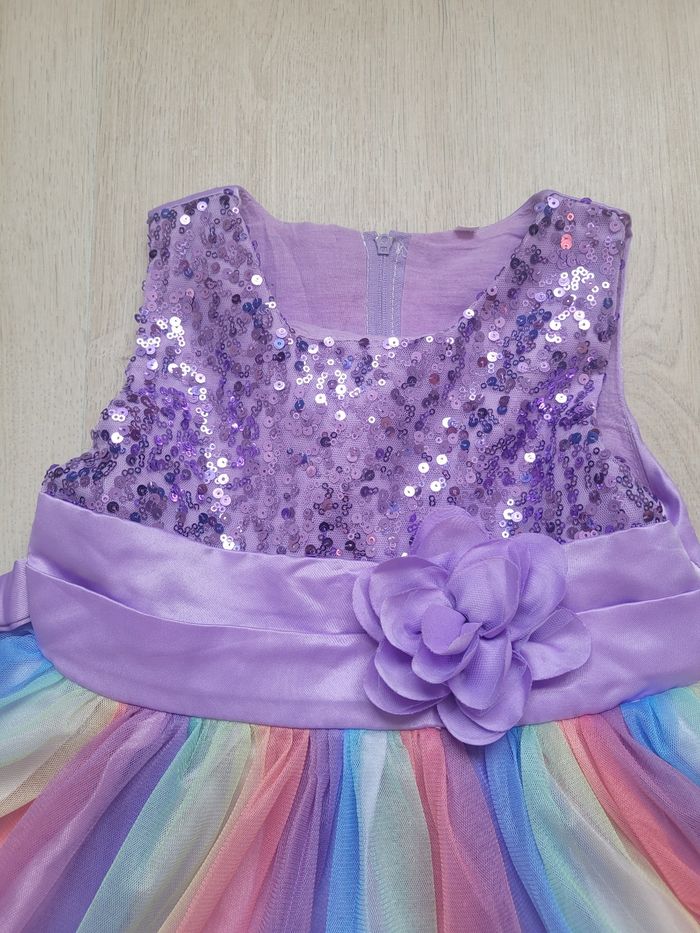 Robe de fête - photo numéro 2