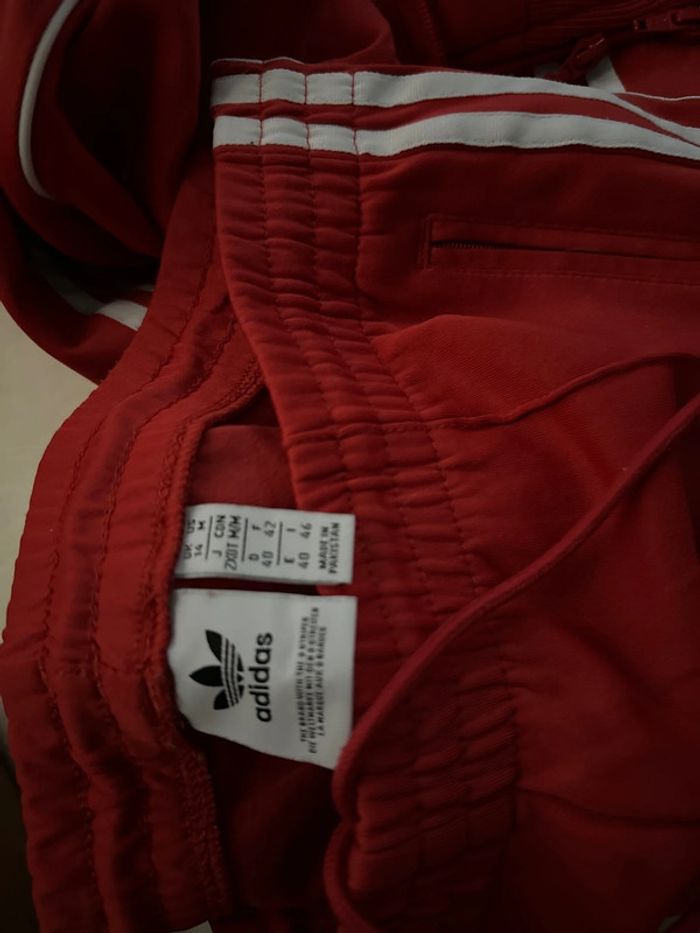 Ensemble Adidas rouge - photo numéro 3