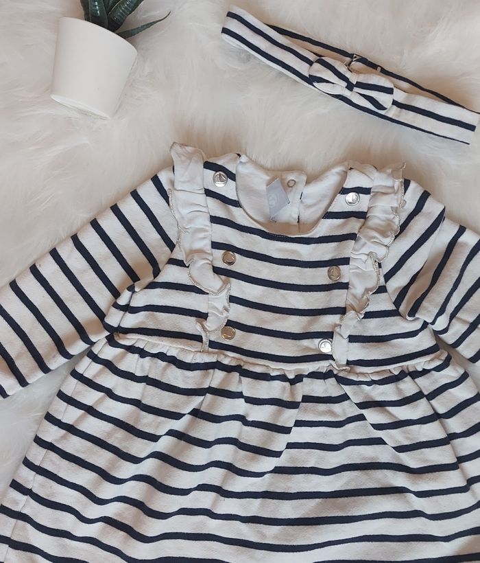 Robe de chez petit bateau avec son bandeau