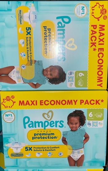2 cartons de couches Pampers premium taille 6
