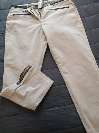 Beau pantalon court, taille 42