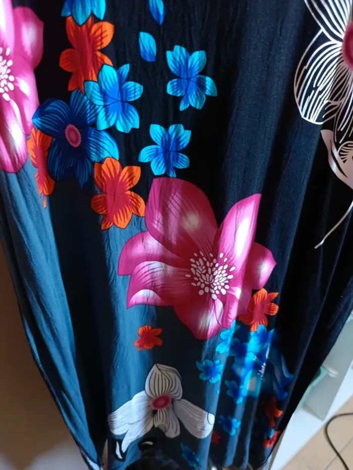 Robe tunique neuve - photo numéro 4