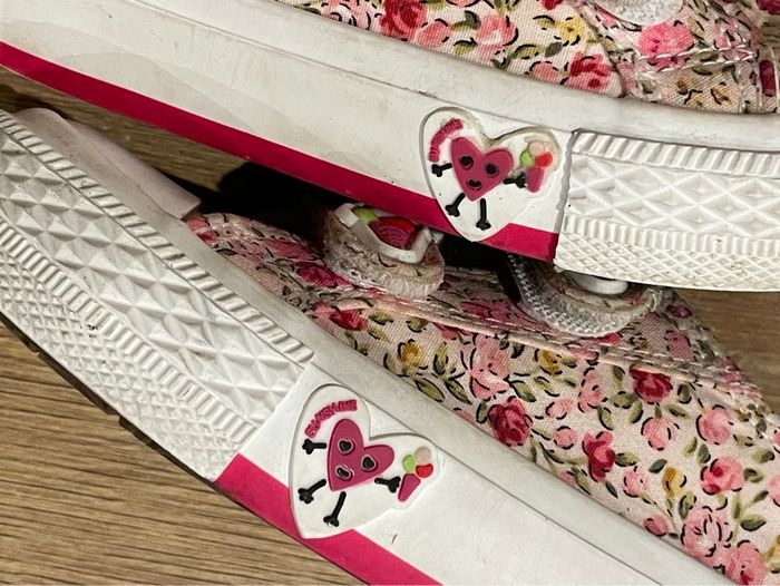 Baskets taille 23 - photo numéro 5