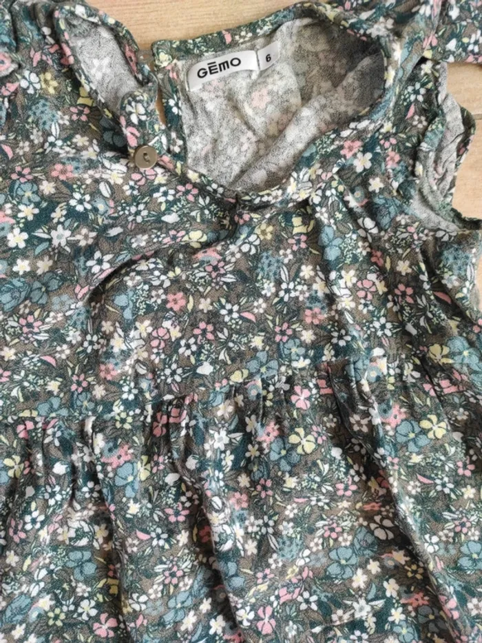 Robe fleurie légère - photo numéro 4