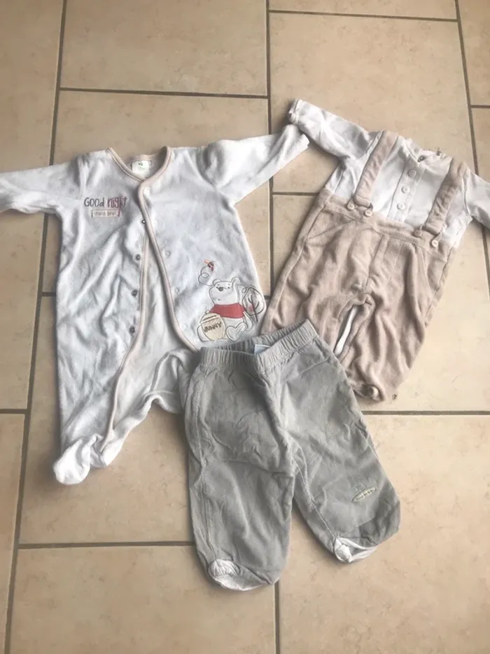 lot vetements 1/3 mois