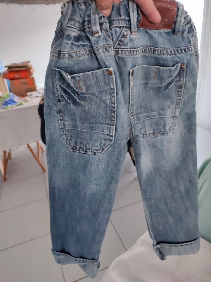 #kytie4ansgarcon. Jeans taille 4 ans - photo numéro 3