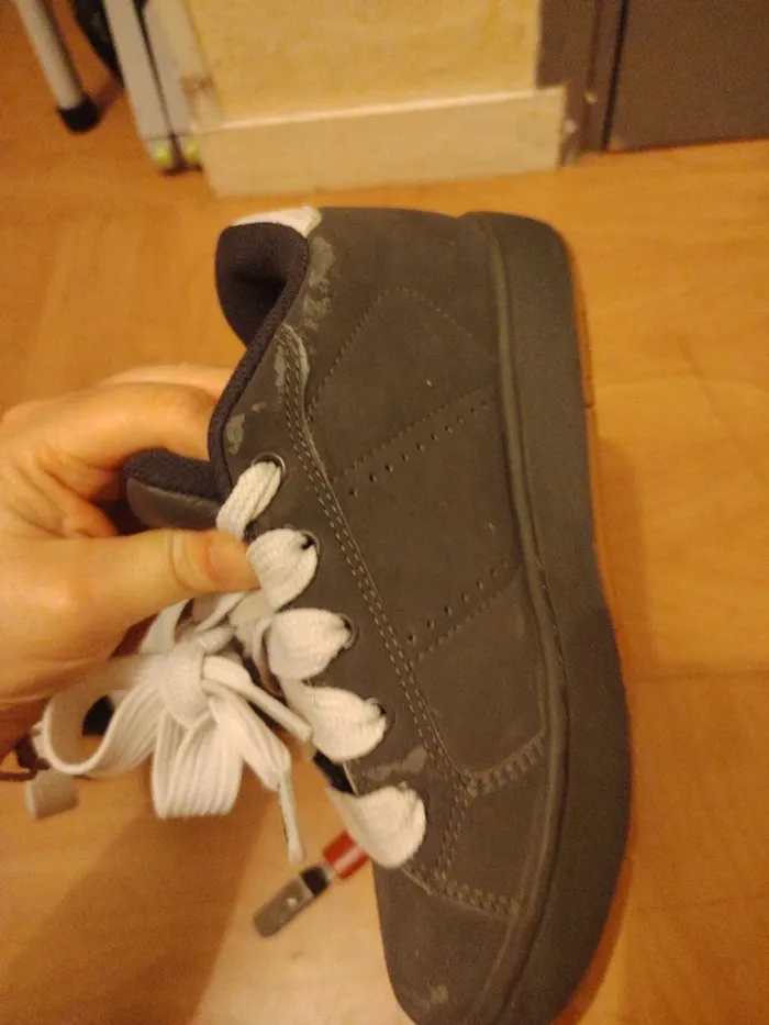 Basket heelys taille 34 - photo numéro 13