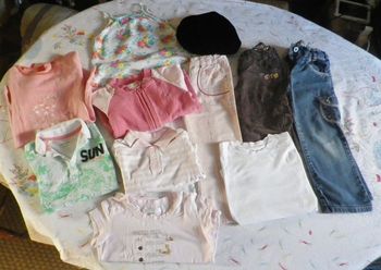 Lot vêtements fille 4 - 5 ans