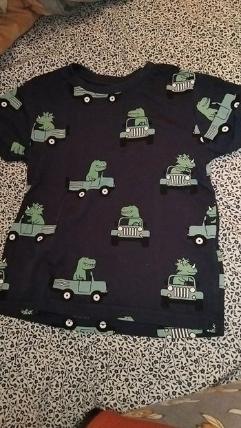 T-shirt 🦖