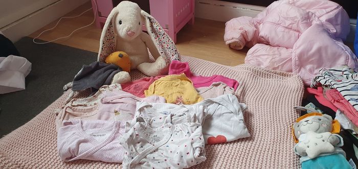 Lot de body 6 mois - photo numéro 3