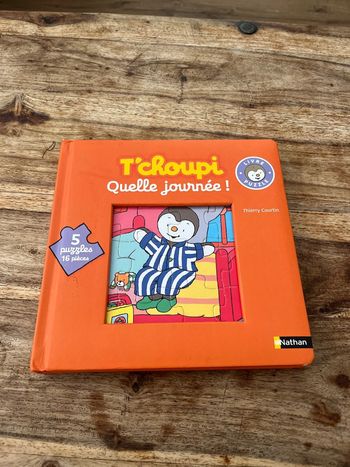 Livre puzzle T’choupi Quelle journée !