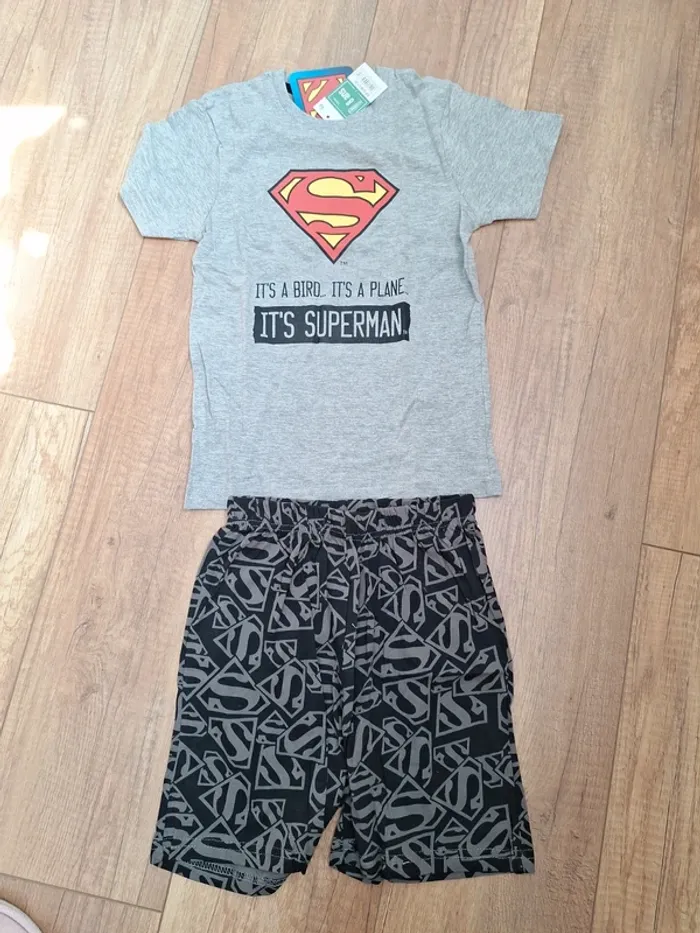 Ensemble superman