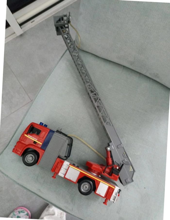 Camion de pompiers - photo numéro 6