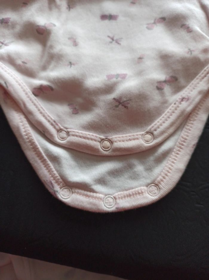 Lot de 2 bodies - photo numéro 8