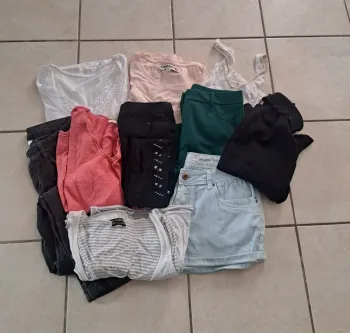 Lot de 10 pantalons/tee shirt taille 36 🚺 cache cache en TBE