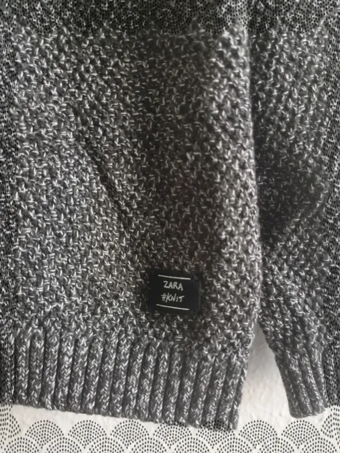 Pull Zara 6 ans - photo numéro 4