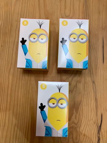 Lot 3 Jouets à construire n5 Kevin Disco les minions 3 McDonald’s