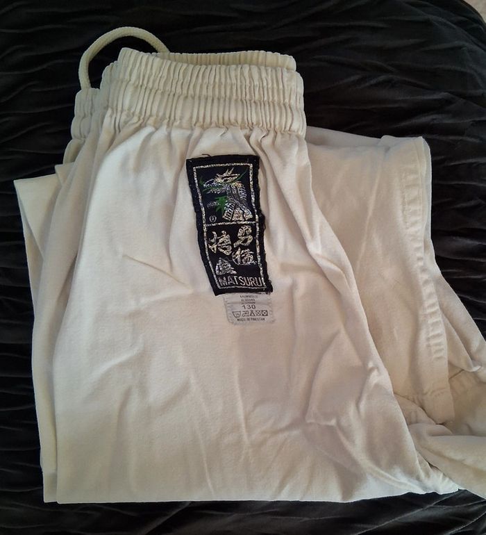 Lot pantalon kimono taille 8 ans - photo numéro 3