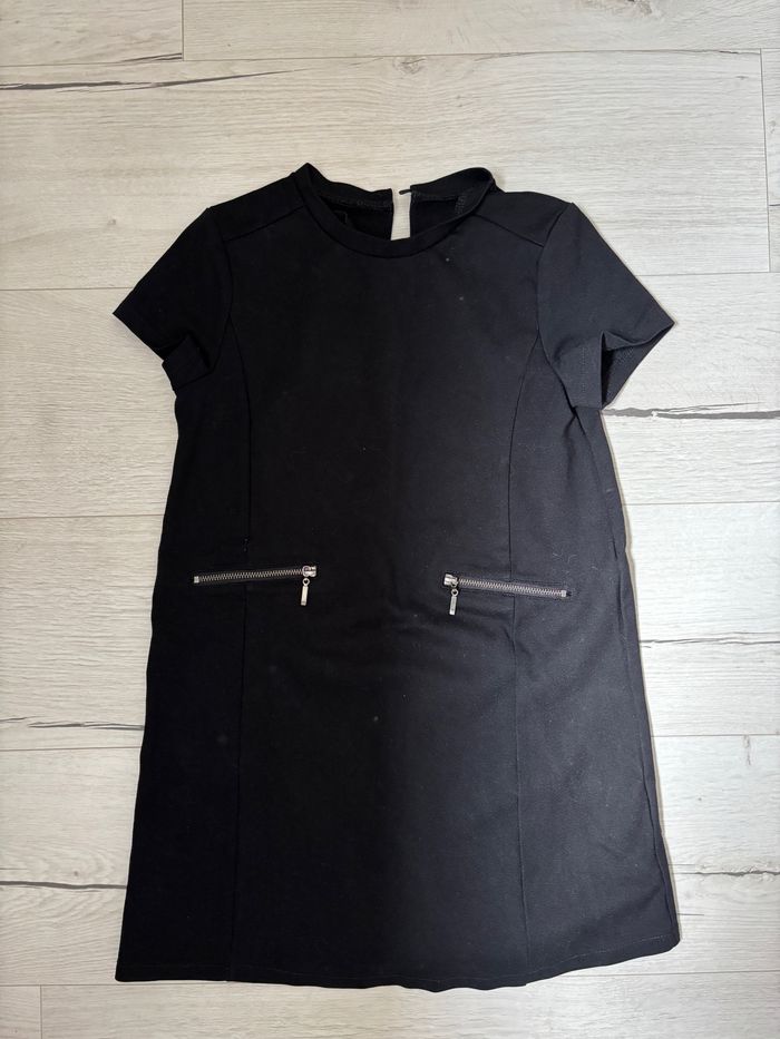 Robe noire 10 ans