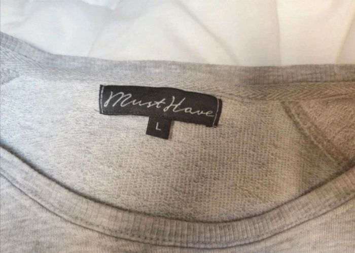 🌺Joli sweat léger taille L MustHave🌺 - photo numéro 5
